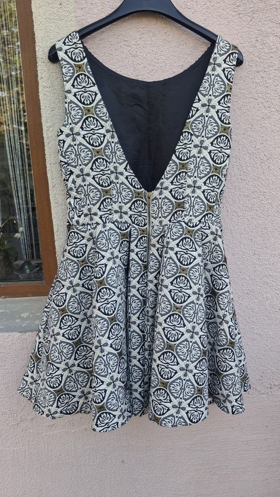 Sukienka rozmiar XS