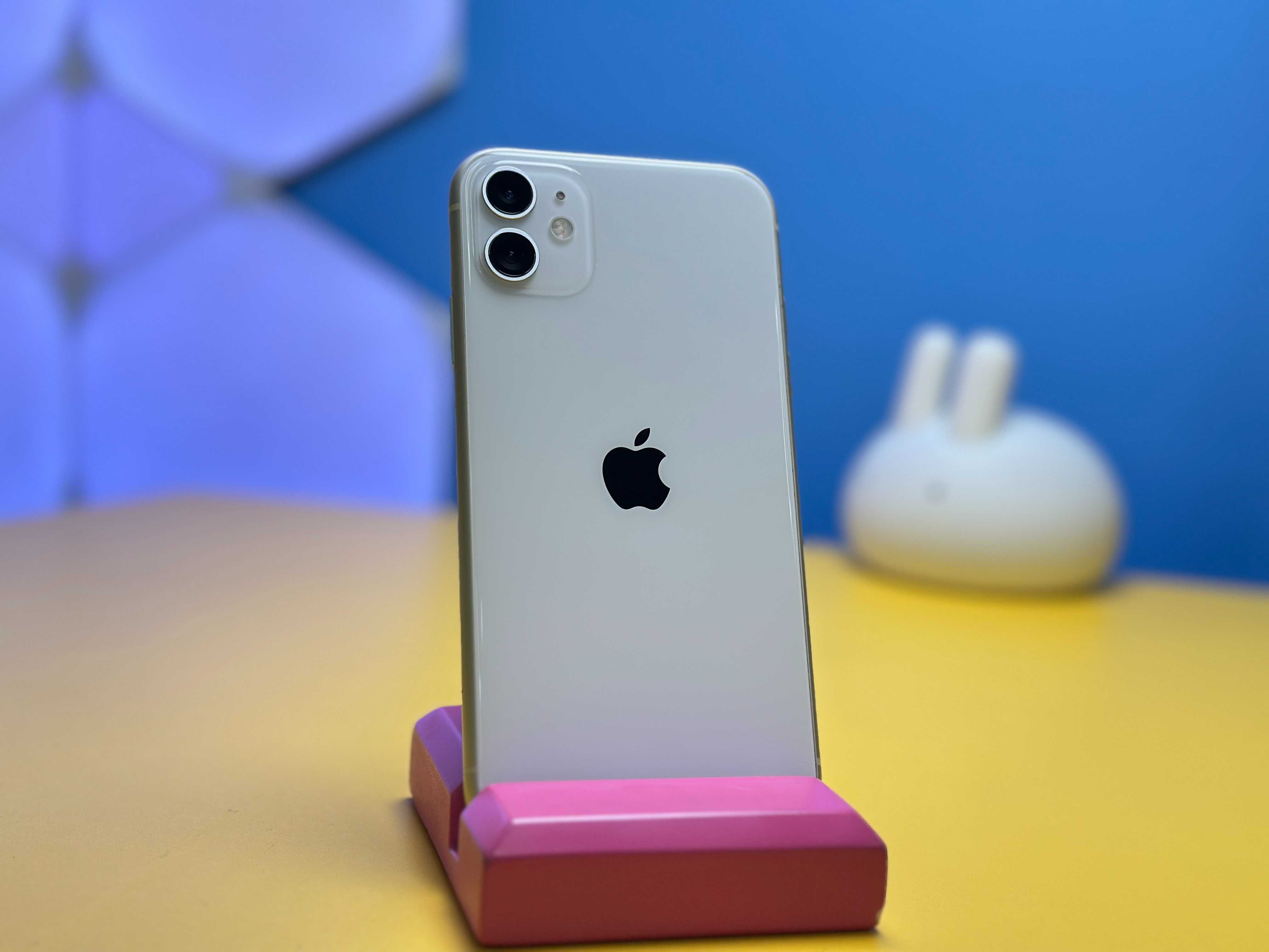 Смартфон Apple iPhone 11 128GB White Slim Box (140535) Б/У З ГАРАНТІЄЮ