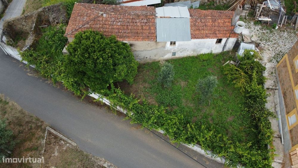 Moradia T2 para venda