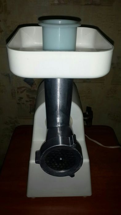 М'ясорубка, соковижималка