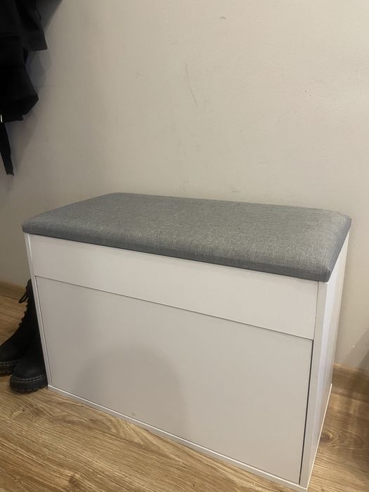 Szafki siedziska pufy do przedpokoju 2szt