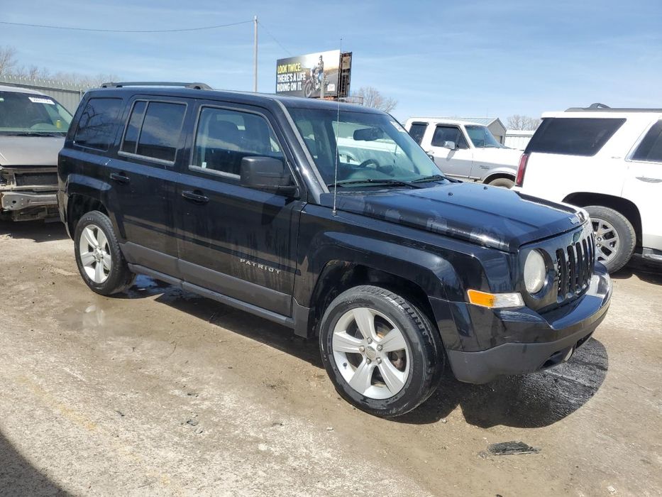 Бампер Jeep Patriot 2012- разборка джип патриот запчастини автошрот