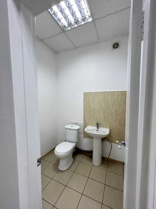 Оренда комерційного приміщення з ремонтом.73м2.Головатого