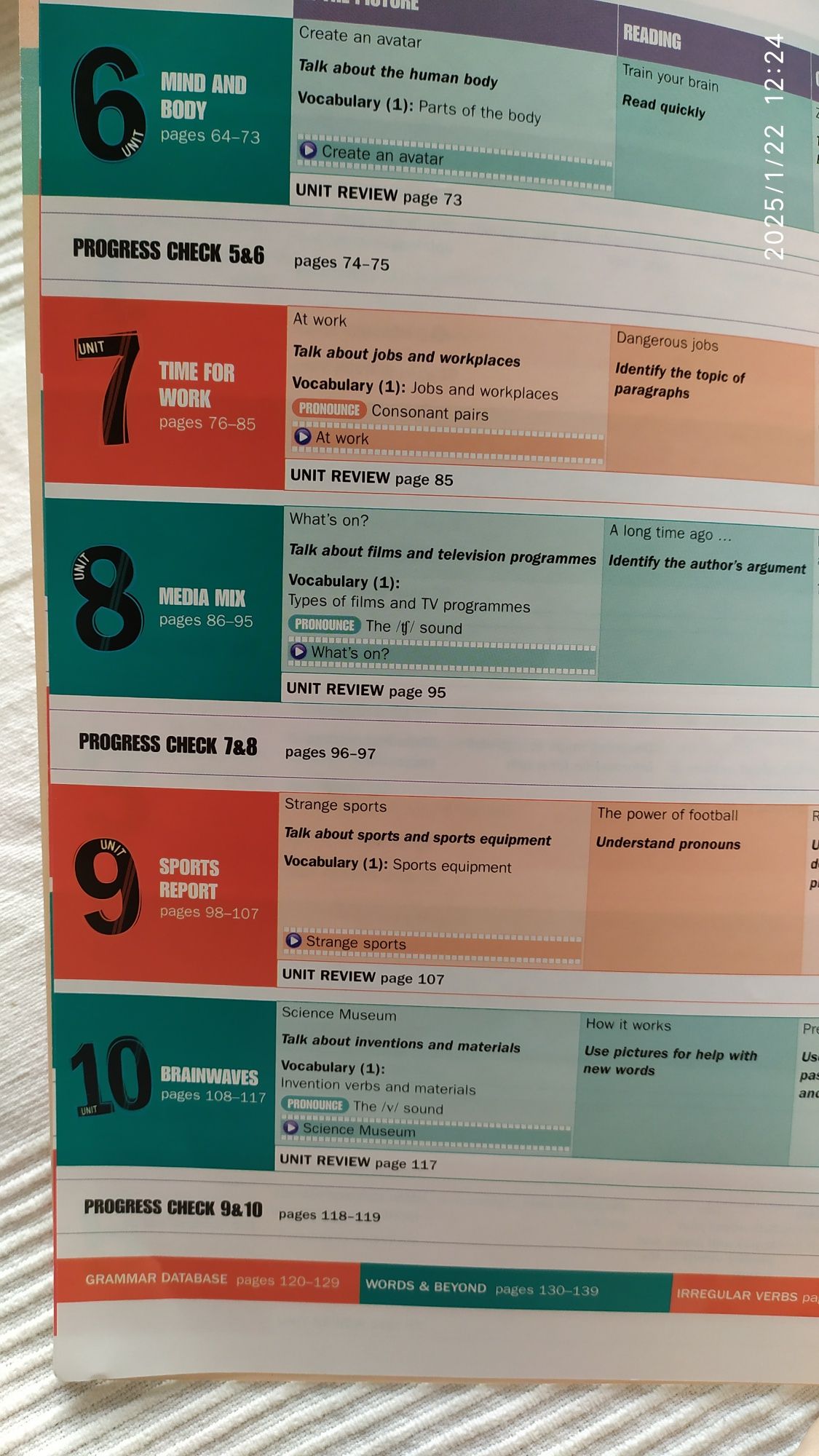 191. A2+ Student's book pack Beyond Macmillan angielski