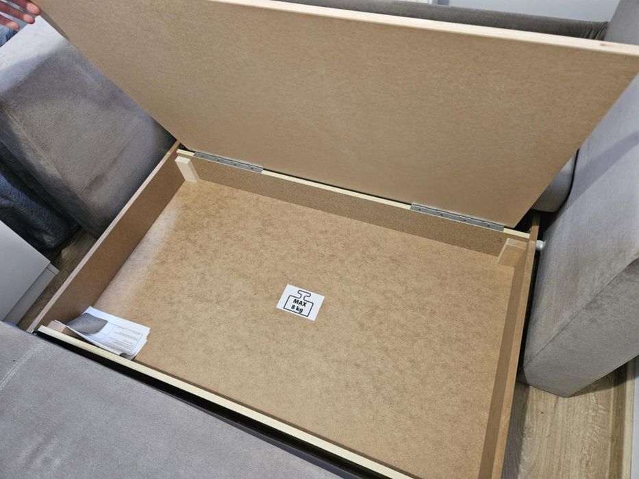Sofa dwuosobowa rozkładana