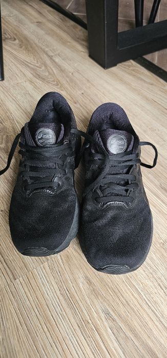 Asics Gel-Nimbus 23 damskie buty do biegania rozmiar 39,5 wkładka 25,5