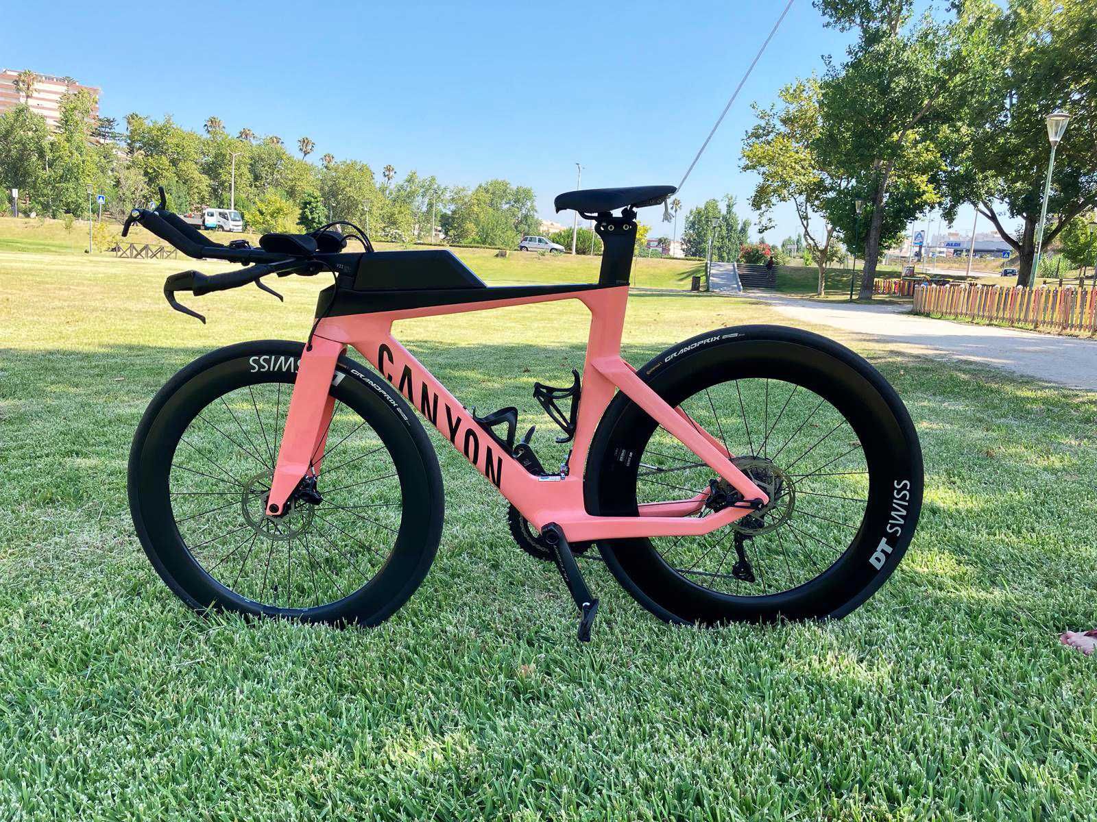 Bicicleta triatlo Canyon Speedmax CF 8