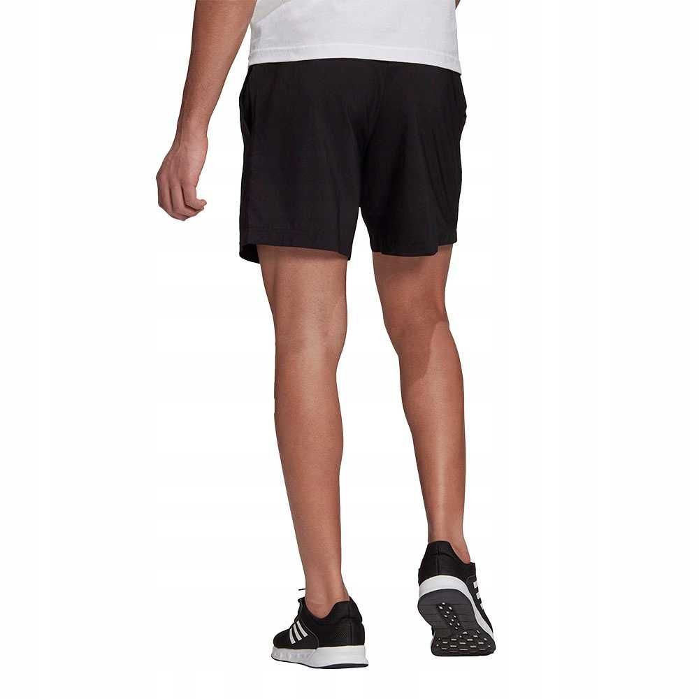 Spodenki ADIDAS Aeroready Esse. Rozm. S-M. Nowe !!