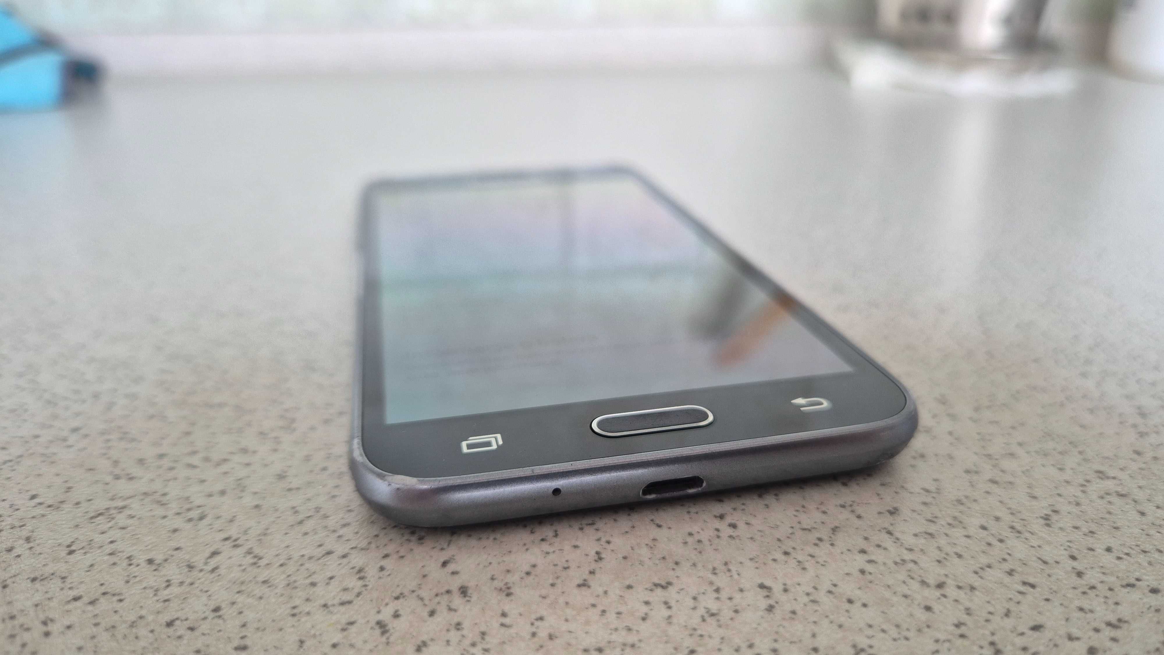 Samsung J3 2016 SM-J320F stan bardzo dobry