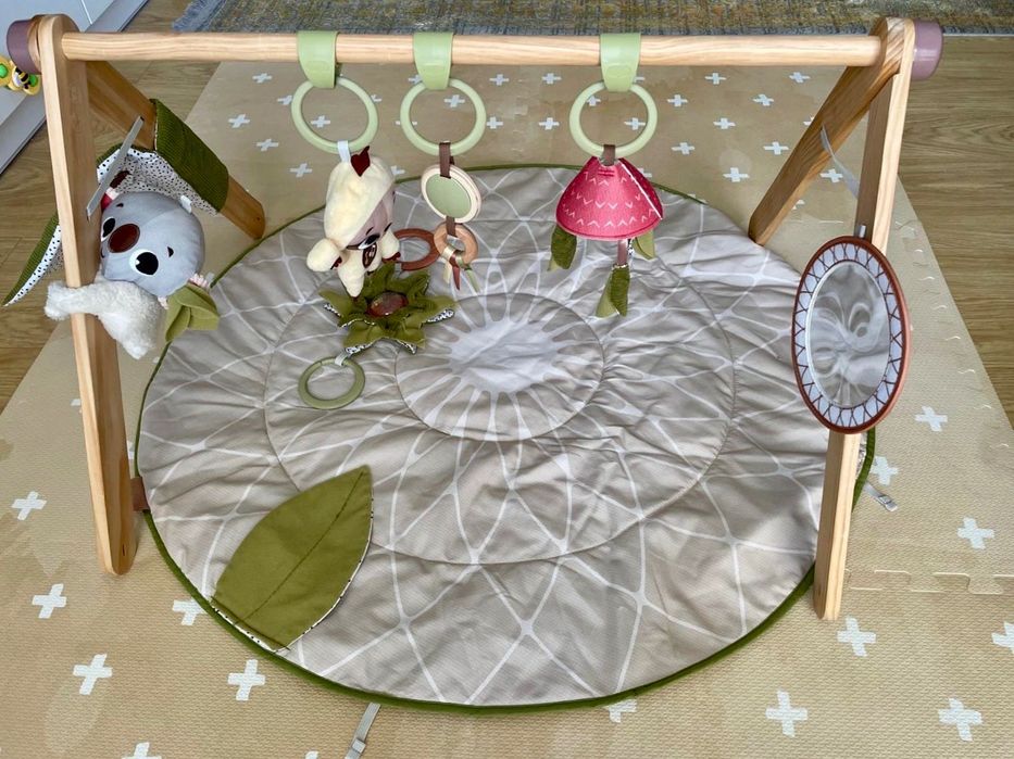 Mata edukacyjna Tiny Love