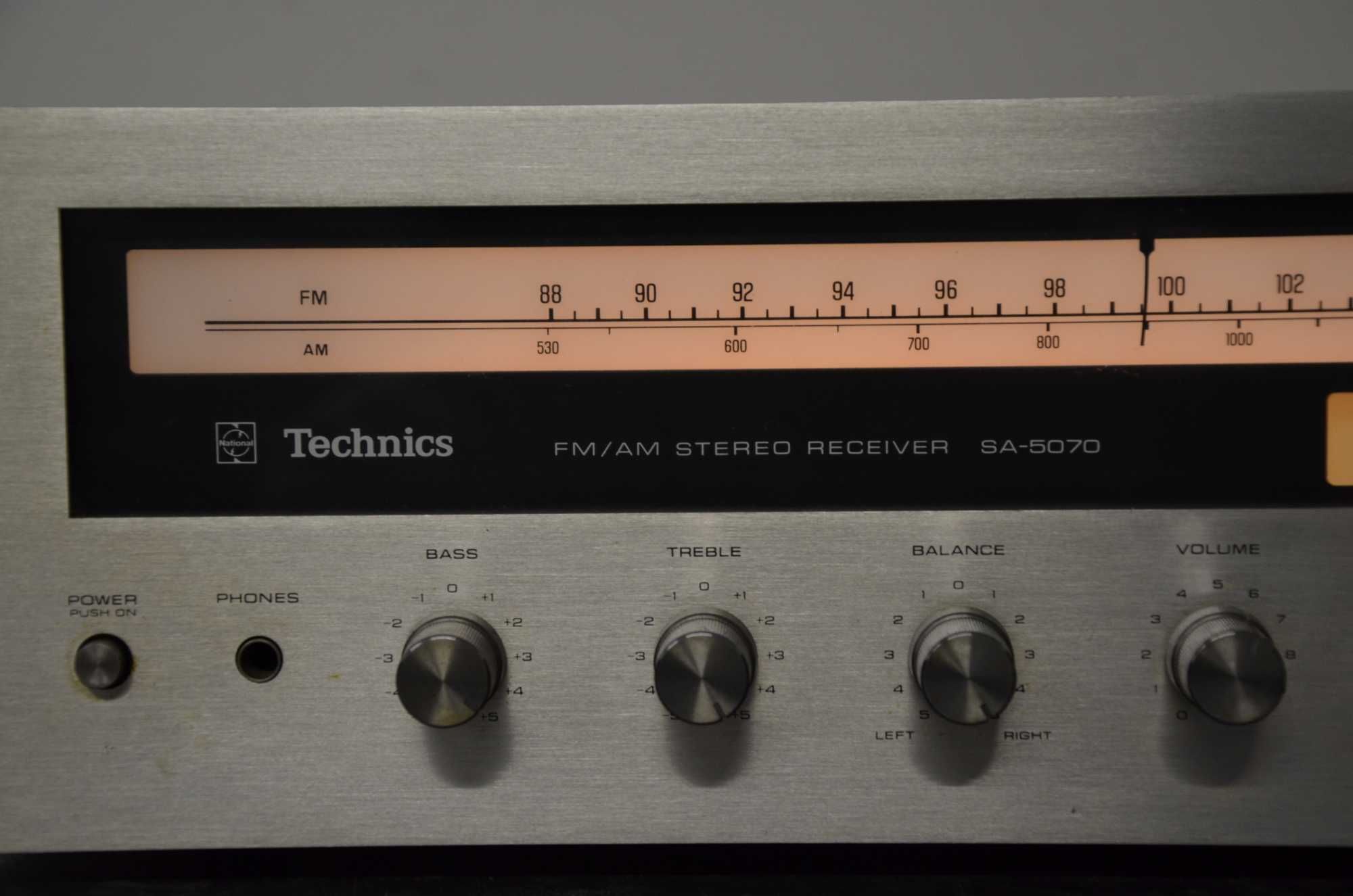 AMPLITUNER TECHNICS SA-5070 Super vintage!