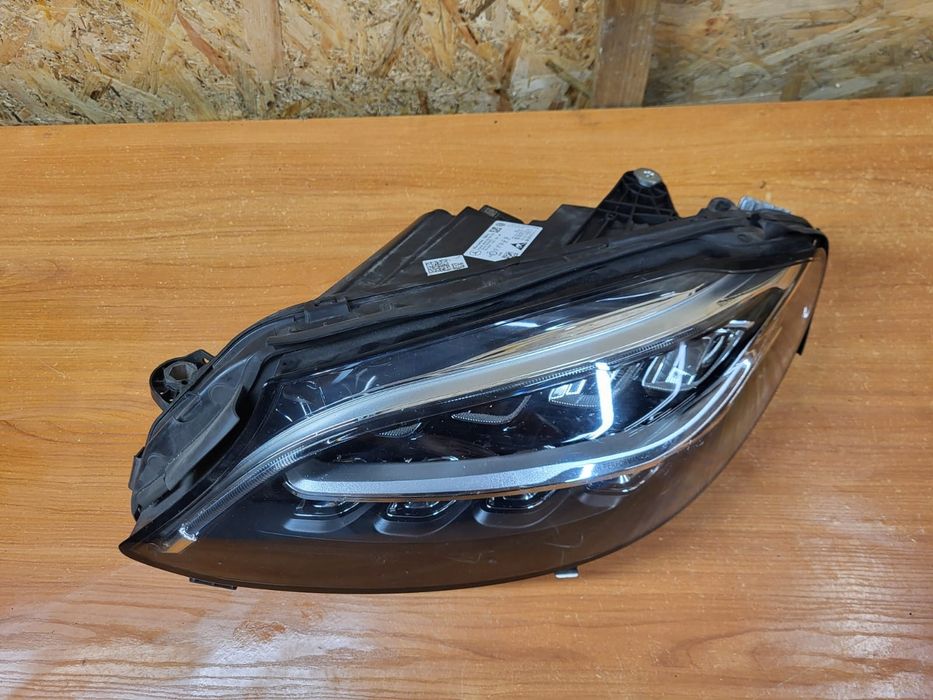 Mercedes W205 C klasa 2020r lampa lewa przednia Full Led A205.906.5906