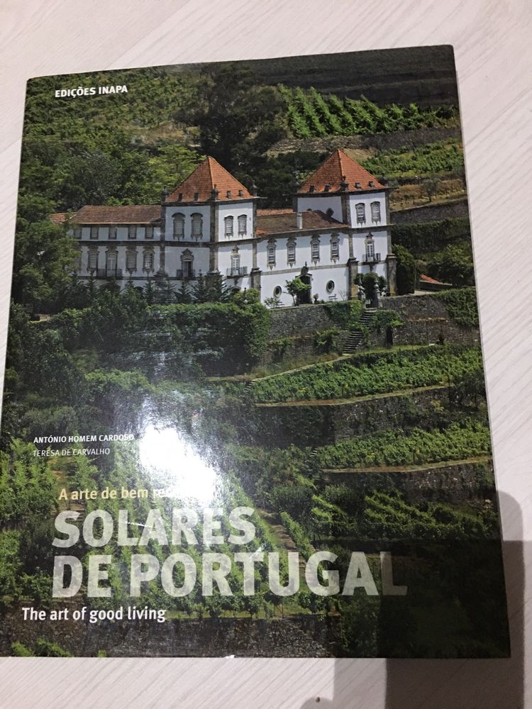 Livro Solares de Portugal