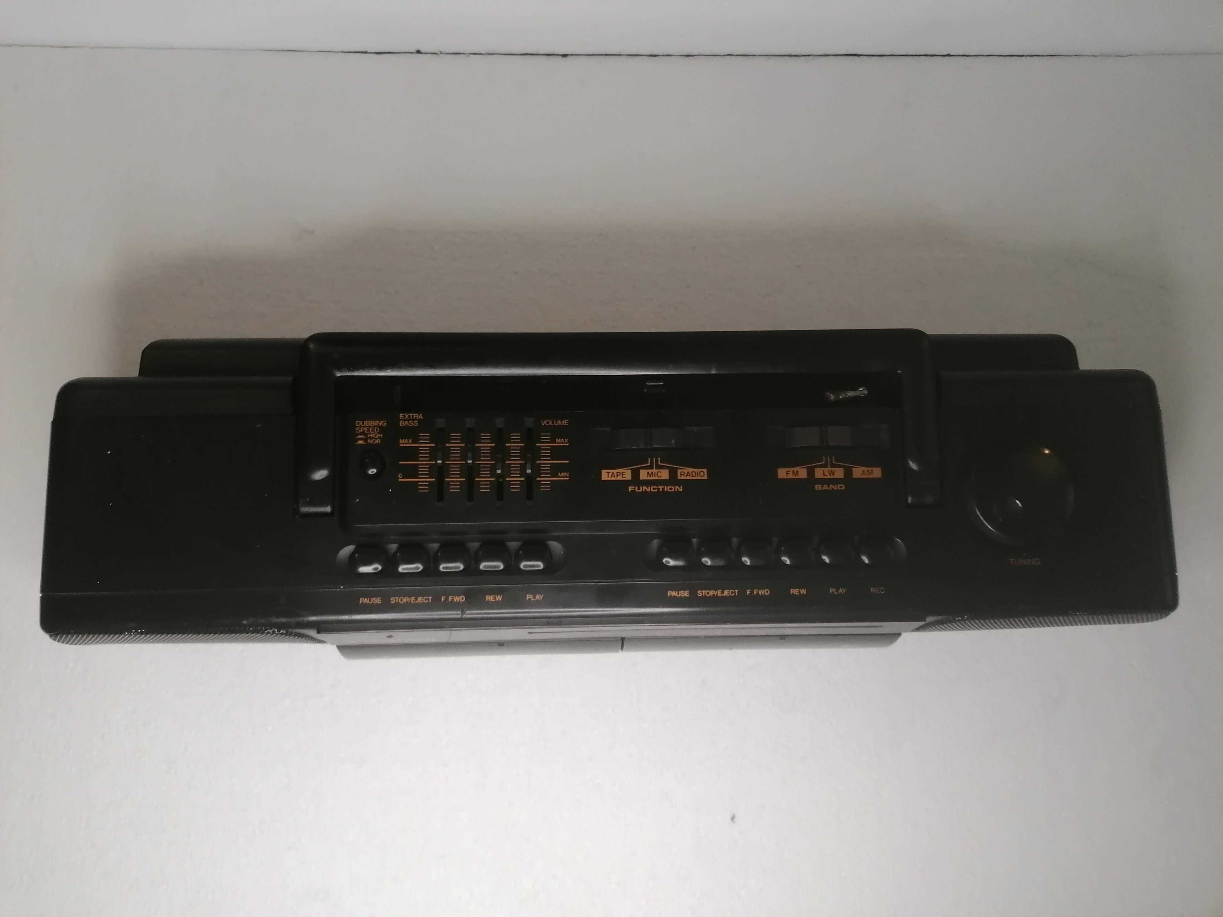 Radiomagnetofon kasetowy INTERNATIONAL KS-270