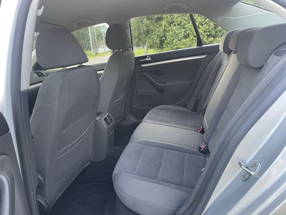 Продам свіжопригнану Volkswagen Jetta