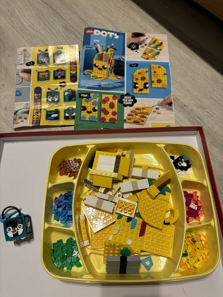 Zestaw Lego Dots Banan + breloczek kotek