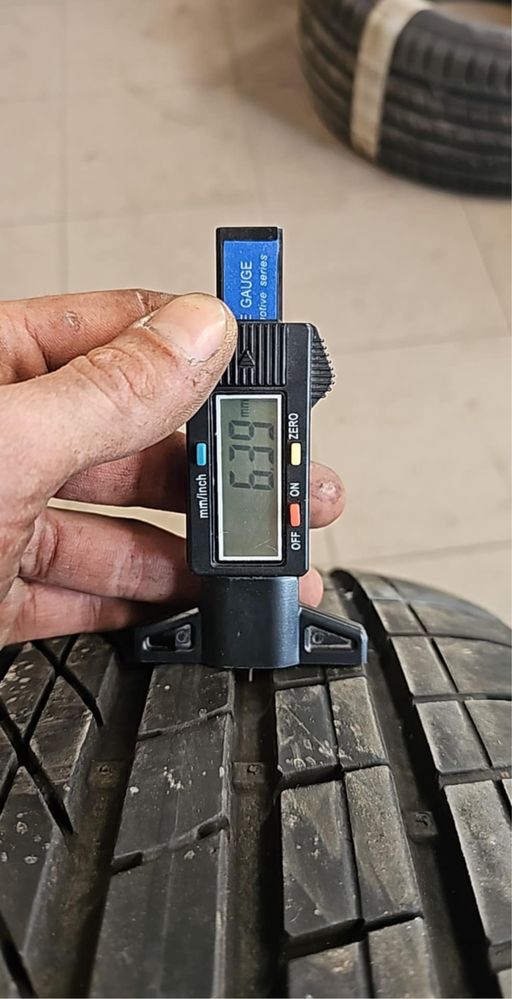 2x Goodyear efficentgrip  245/ 45 R 18