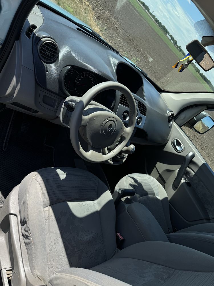 Продам Renault Kangoo 2 пассажир