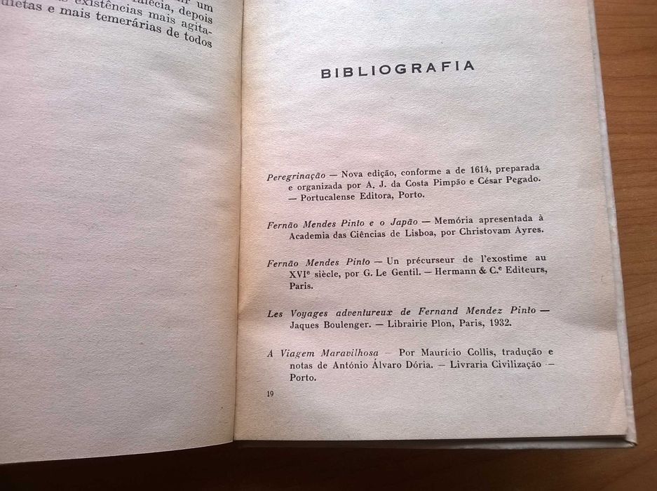 Fernão Mendes Pinto (Autografado) - Mário Domingues