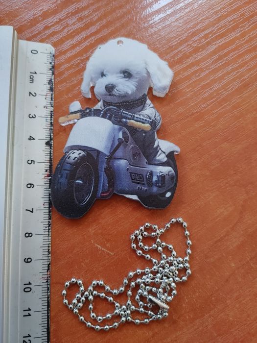 Zawieszka maltańczyk piesek na motorze