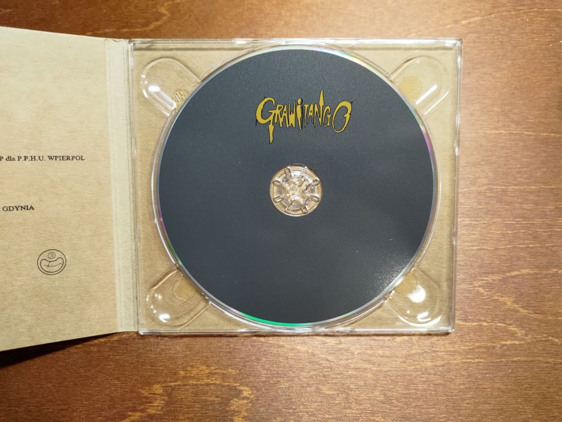 Grawitango cd Kuba Knap