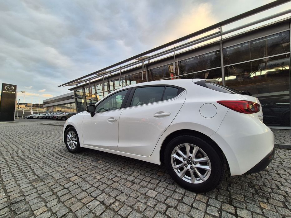 Mazda 3 2.0 AT hatch 2016