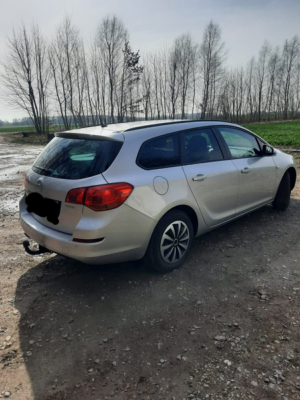 Piekny Opel Astra 1.4 turbo LPG