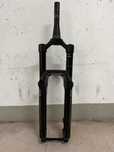 Suspensão rockshox Zeb R 160mm E-MTB
