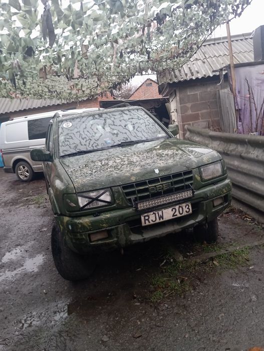 Opel Frontera B 2.2  DTI. 2000р