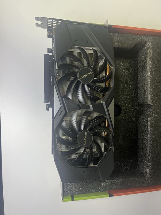 Відеокарта Rtx 2060 super 8gb