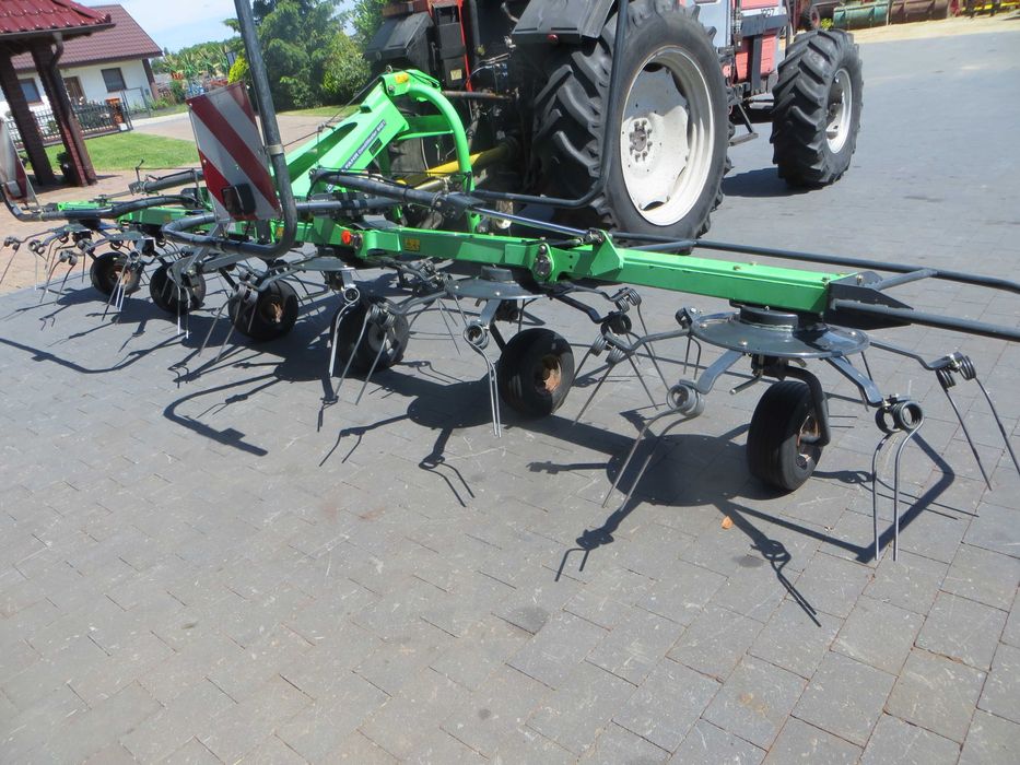 Przetrząsacz Przetrząsarka Deutz Fahr CondiMaster 6421