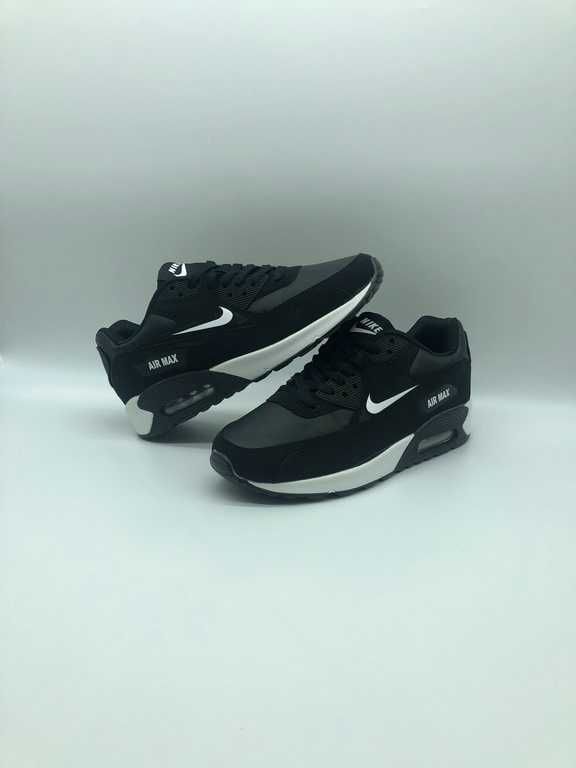 Nowe NIKE Airmax 90 meskie btuy sportowe rozmiar

40,41,42,43,44,45,46