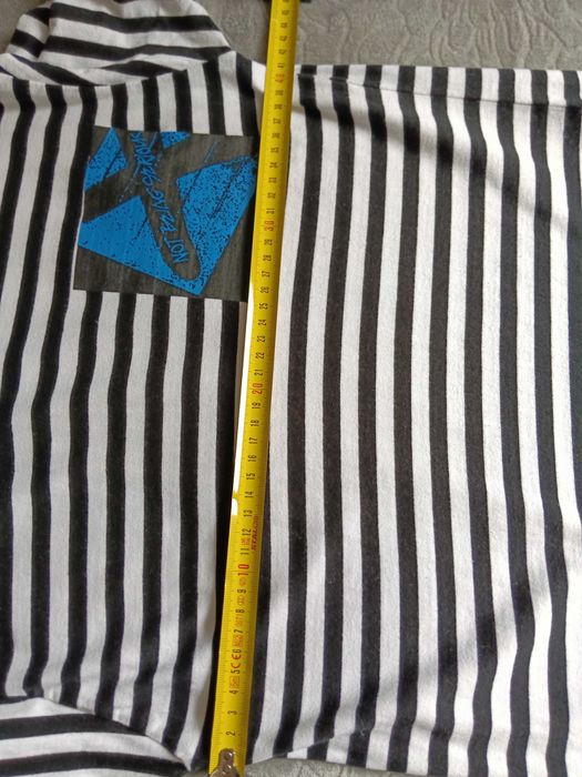 Czarno - biały t-shirt chłopięcy Reporter Young r. 152