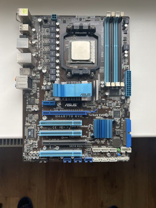 ASUS M4A87TD EVO + AMD Phenom II X4 965 + Kingston KVR1333D3N9/2G