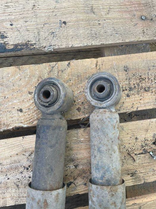 Амартизатор задний Ford Transit 2.5 1988-2000 год