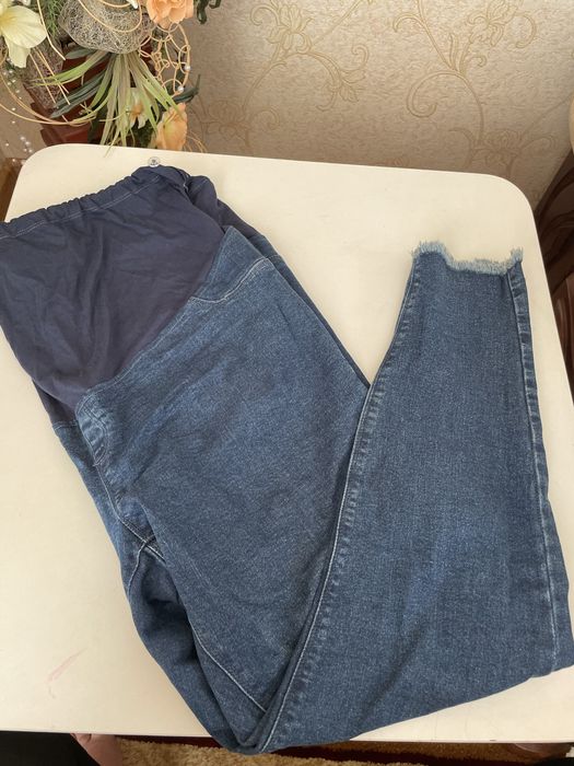 Джинси для вагітних