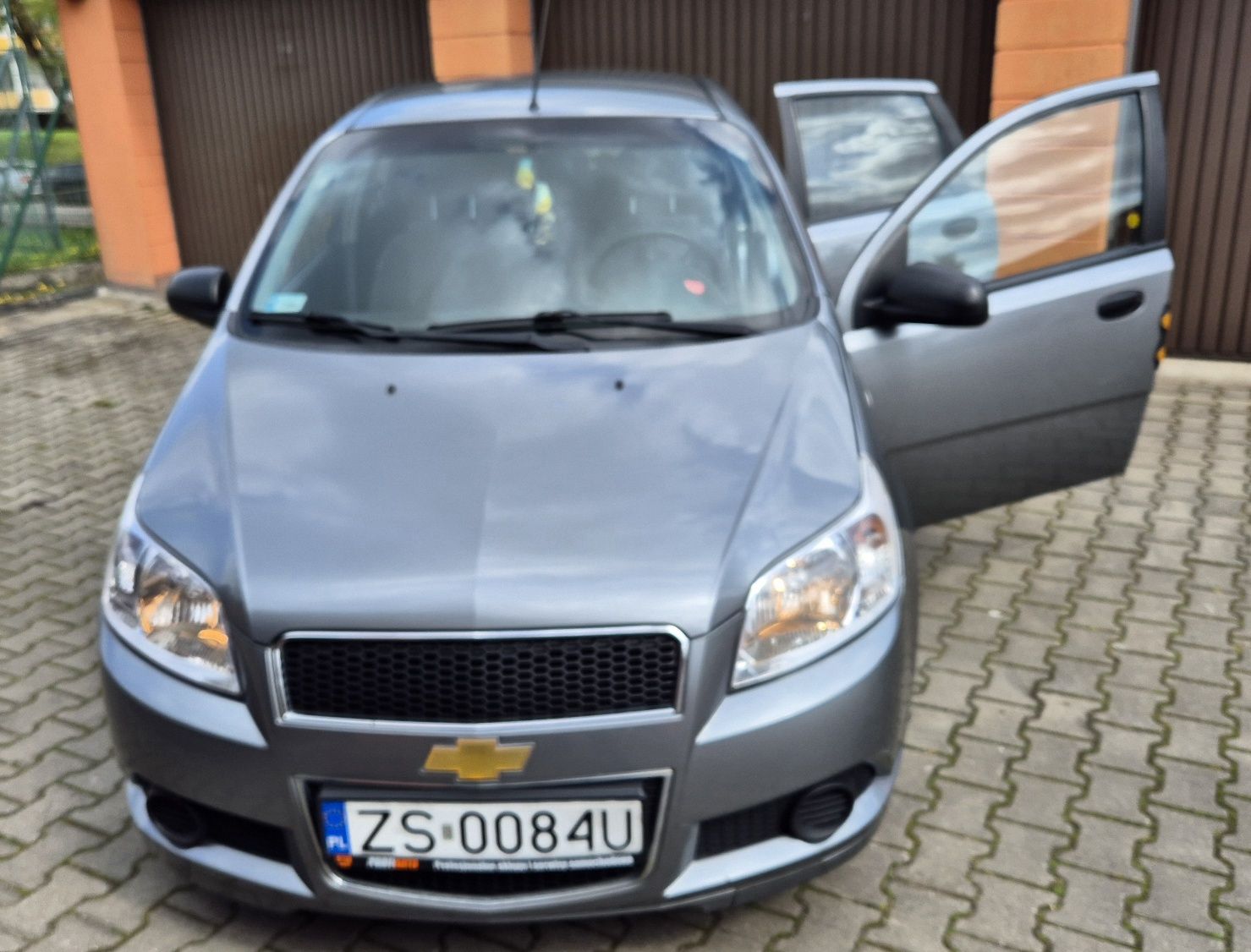 Chevrolet AVEO. Mały przebieg.