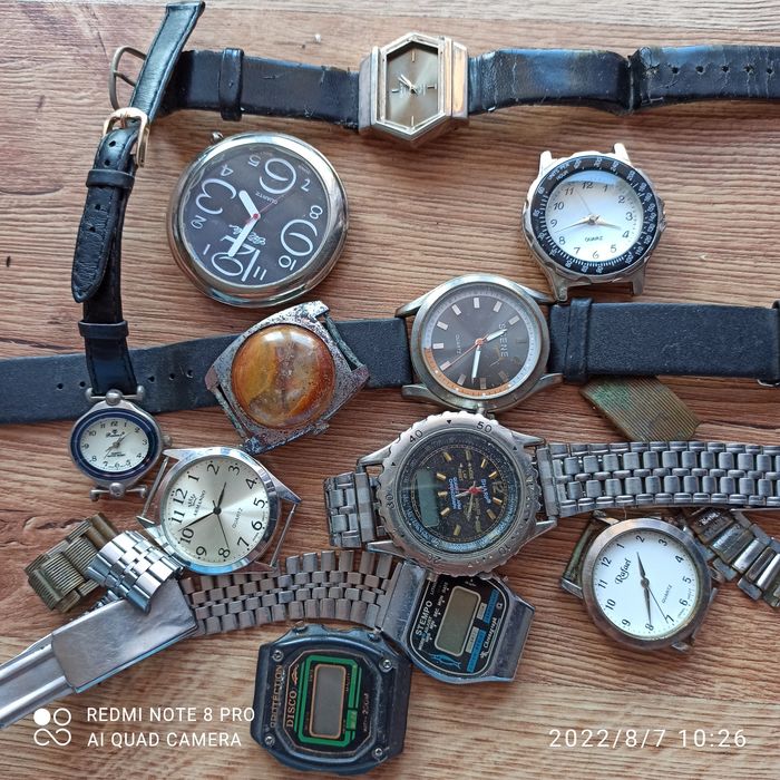 Stare zegarki , wykopi