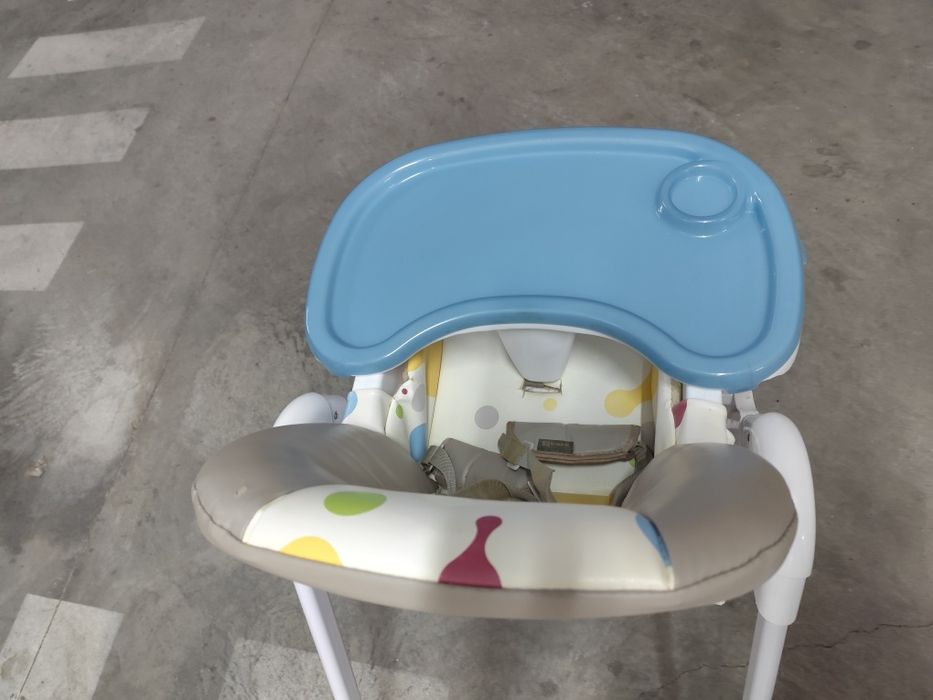Cadeira de refeição bebé