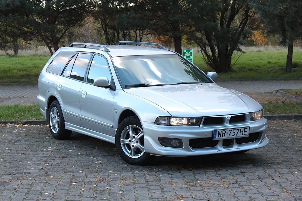 Mitsubishi Galant 2.5 V6 Avance
