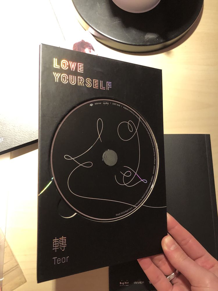 album Love Yourself: Tear- BTS