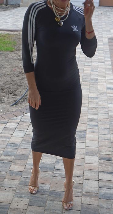 Midi sukienka Adidas