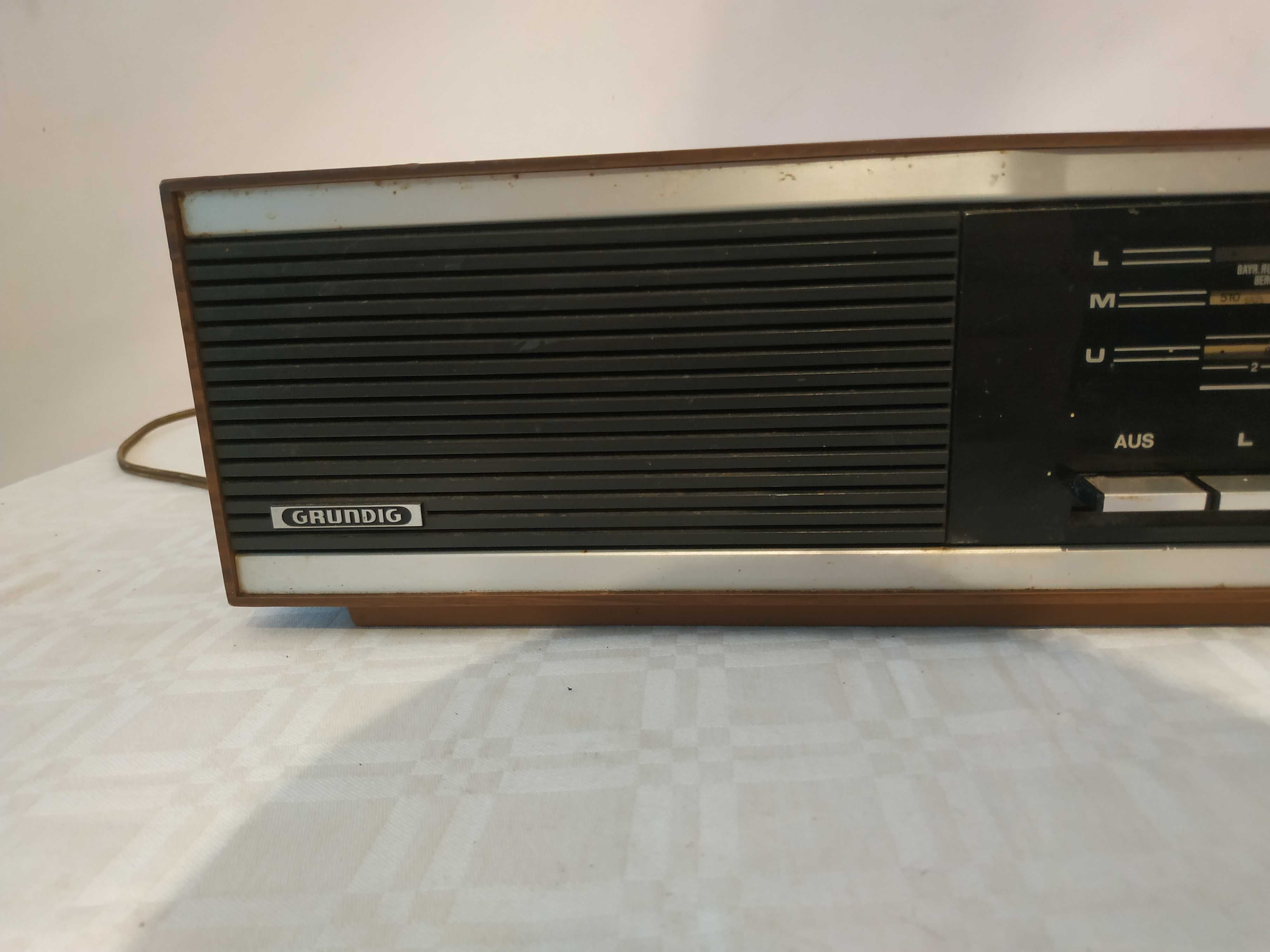 Радіо приймач Grundig RF 430