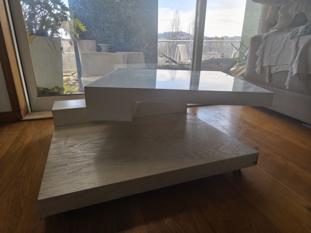 Mesa de centro branca