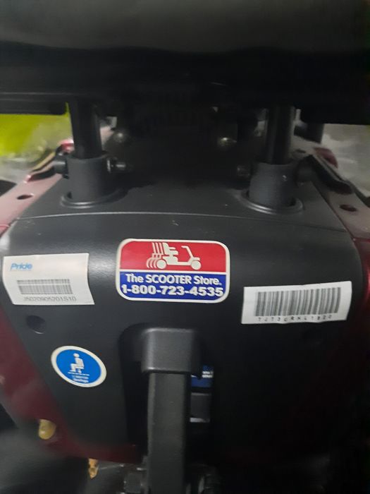 Cadeira de rodas eletrica.