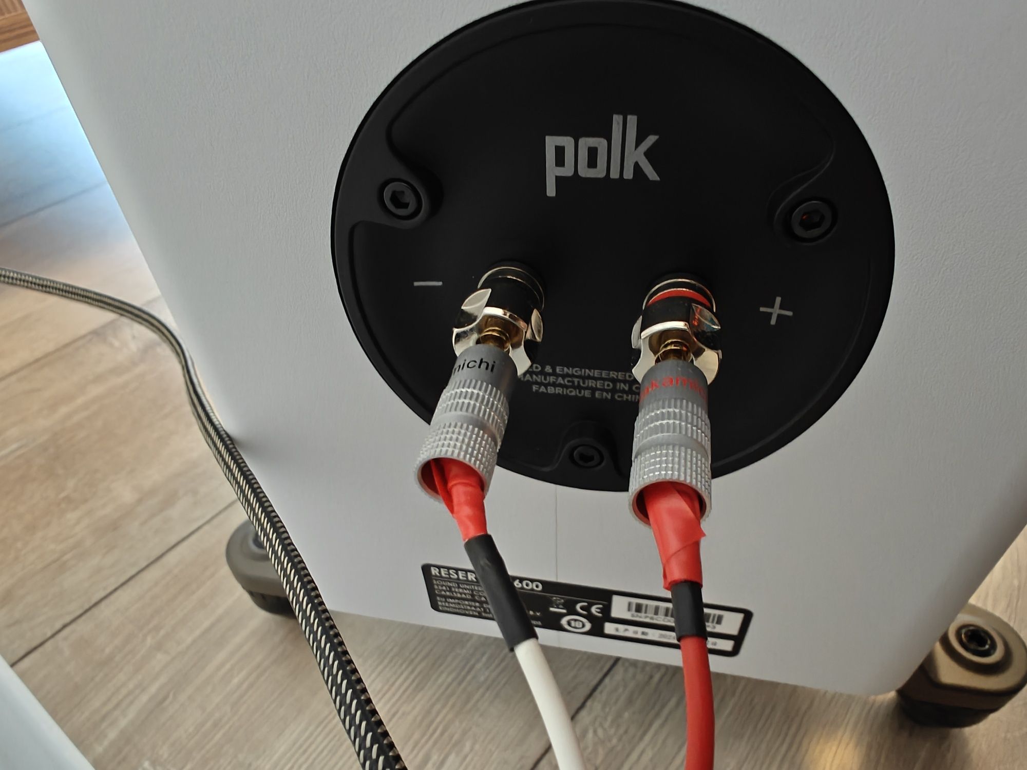 Naim Uniti Atom + Polk Audio Reserve R600