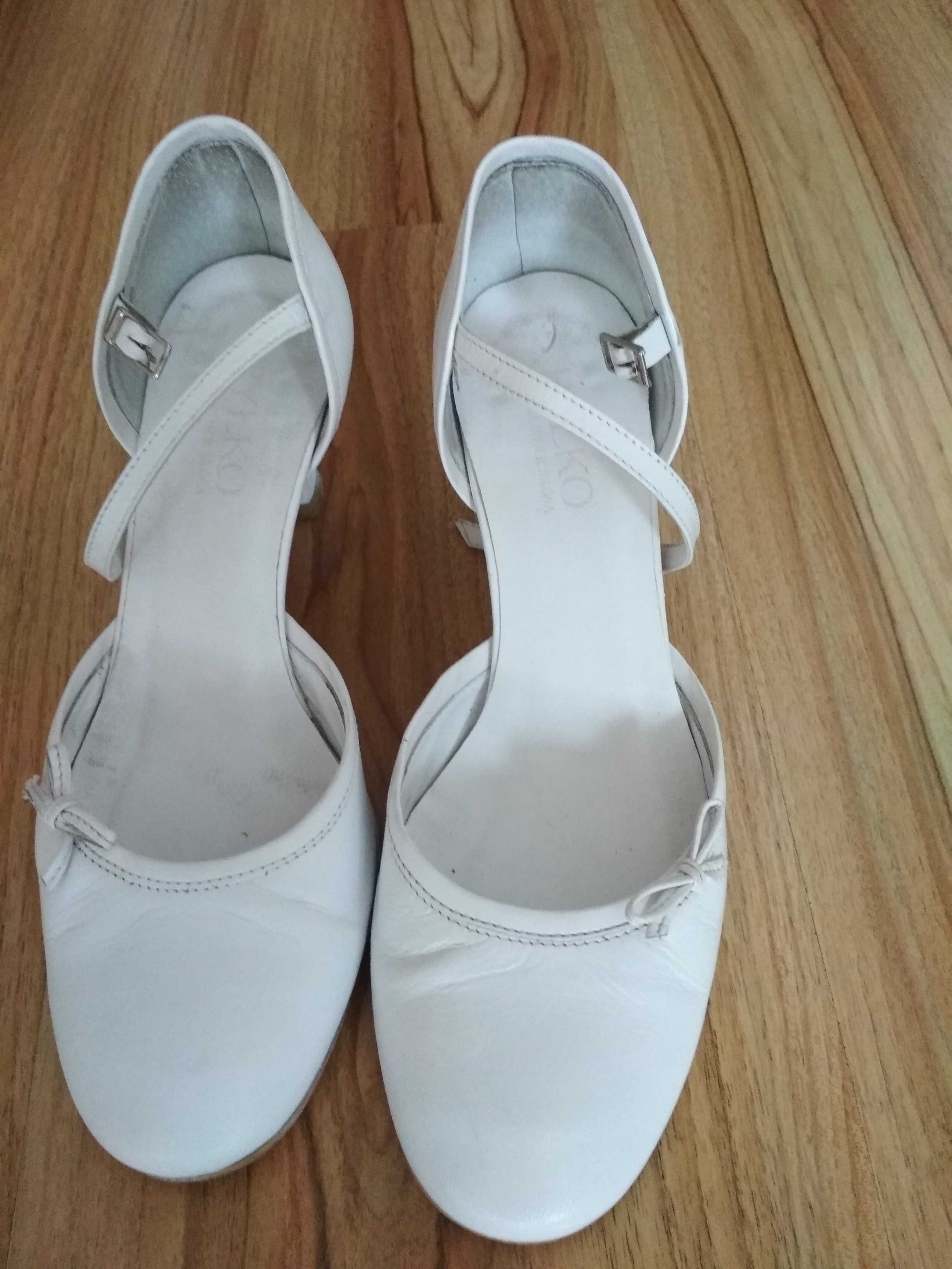 Buty Ryłko skórzane białe ślubne 37