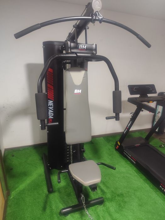 Máquina multifunções e passadeira profissional