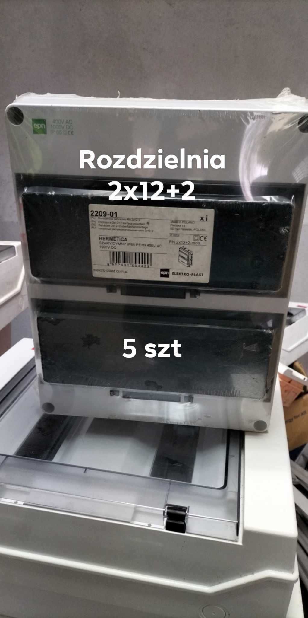 Rozdzielnia 2x12+2