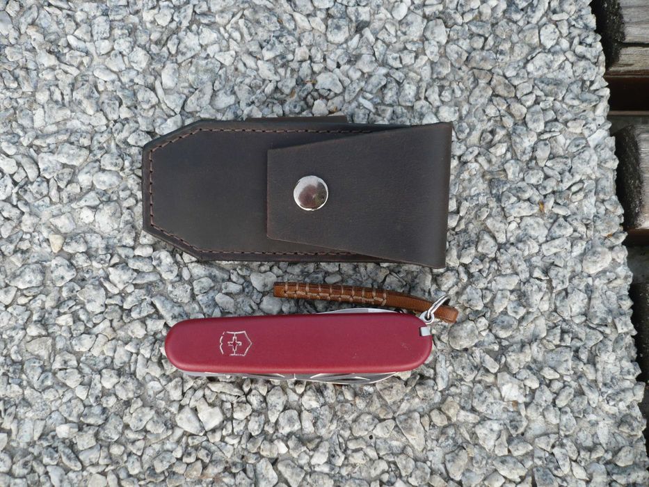 Шкіряний чохол для ножа victorinox